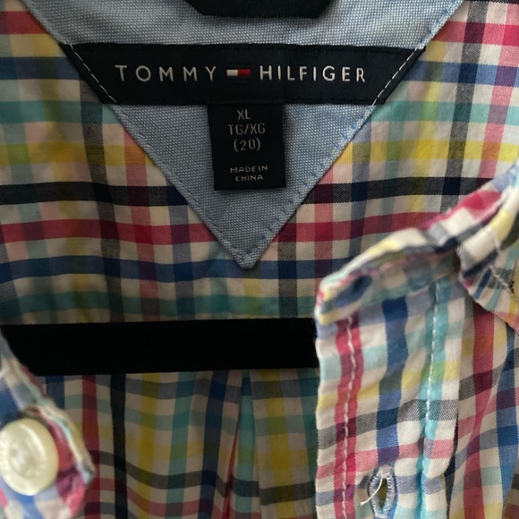 Tommy Hilfiger Button-Down Shirt - Picture 1 of 4
